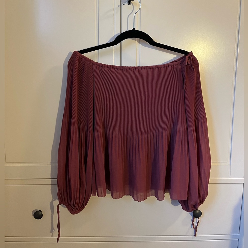 WILFRED OFF THE SHOULDER BALLOON SLEEVE PLEATED TOP